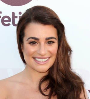 Glee star threw up during Let It Go performance