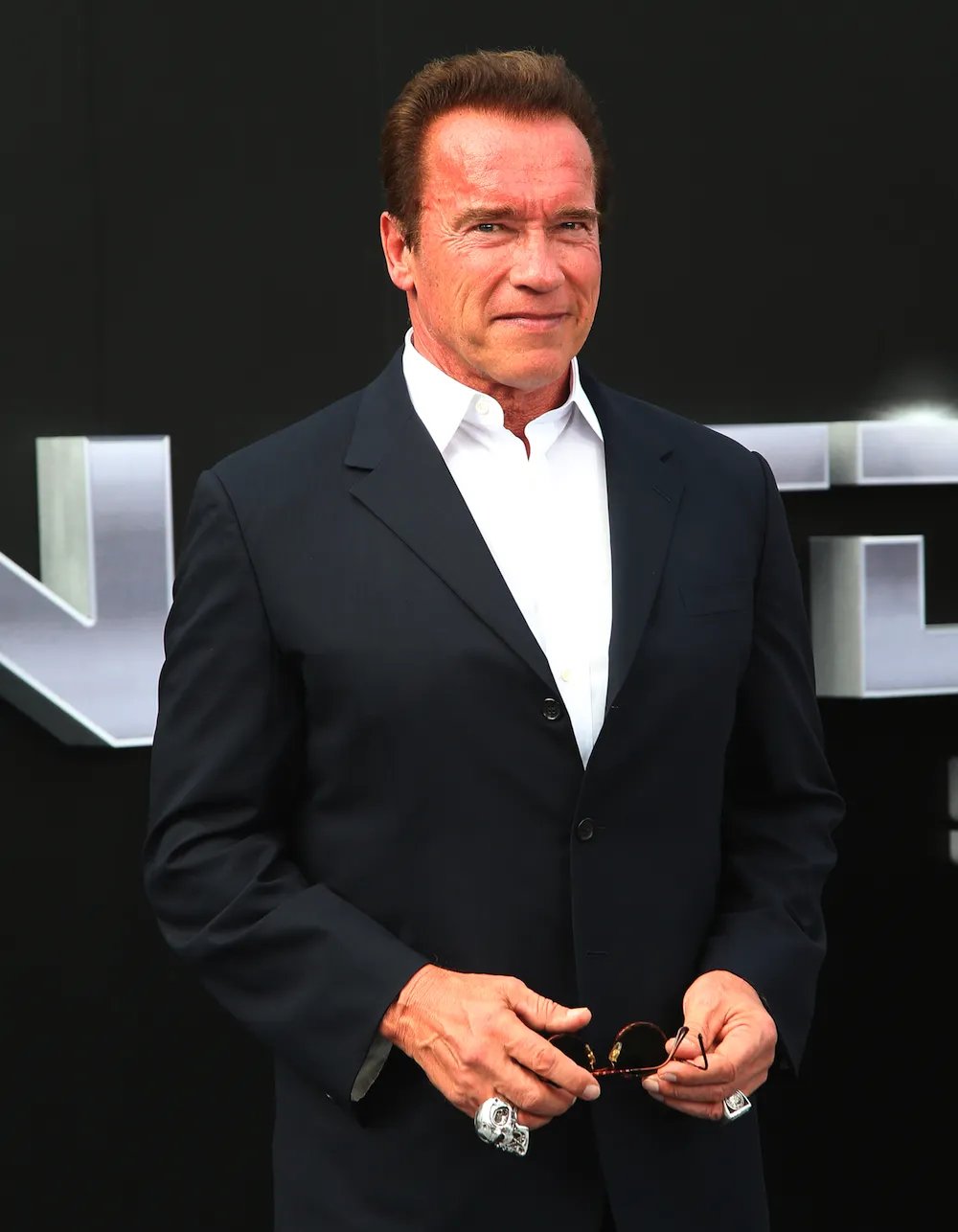 Why Arnold Schwarzenegger Is Actually The Perfect Choice To Take Over "Celebrity Apprentice"!
