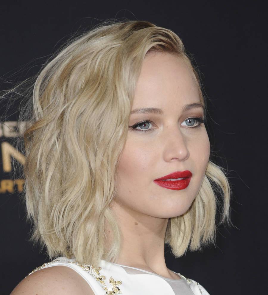 Jennifer Lawrence to make directorial debut
