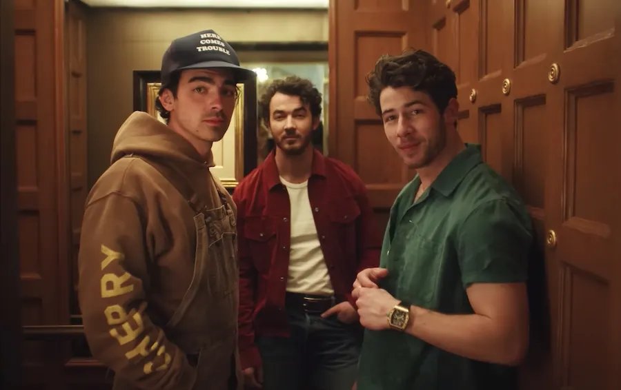 New Jonas Brothers Album 'The Album' Set To Make a Splash!