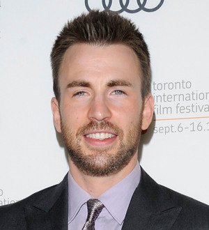Chris Evans honours young cancer patient
