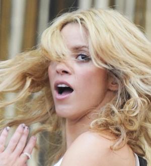 Shakira denies Chechen gig report