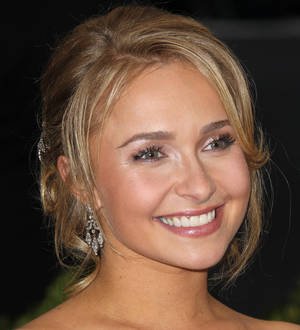 Hayden Panettiere cheers fiance to victory in New York fight
