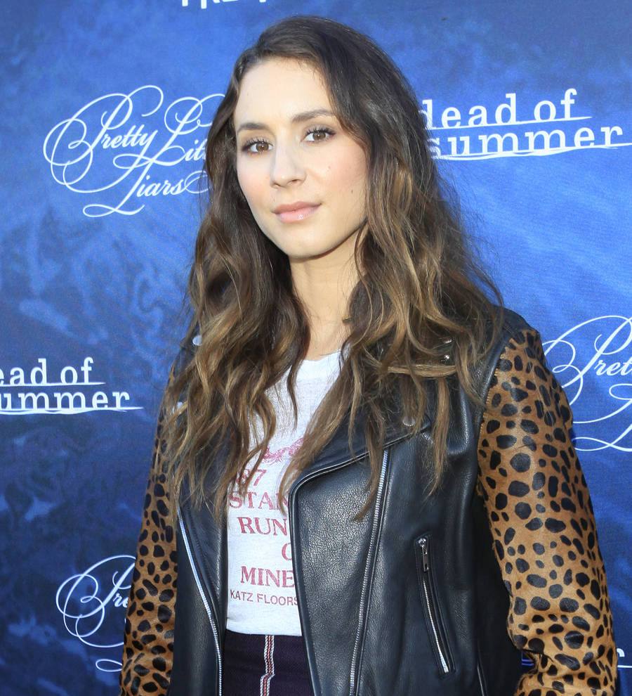 Pretty Little Liars star accuses Taylor Swift of 'false feminism'