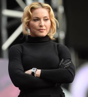 Madonna apologises for controversial civil rights photos