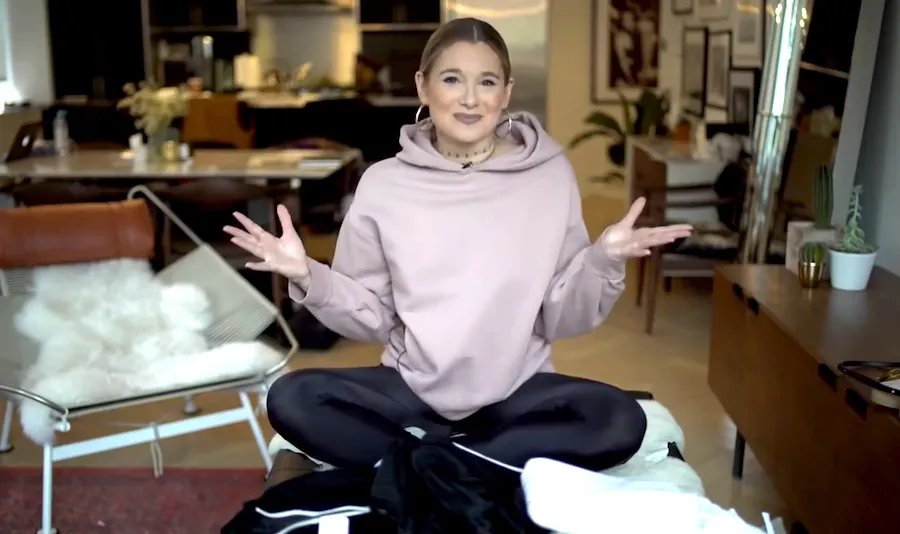 VIRAL ALERT: Danielle Bernstein