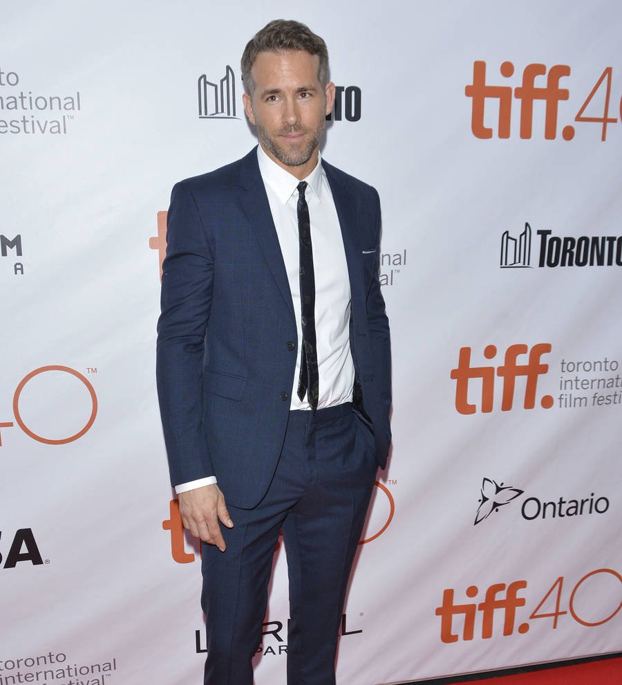 Ryan Reynolds to unveil last Hollywood Walk of Fame star of 2016