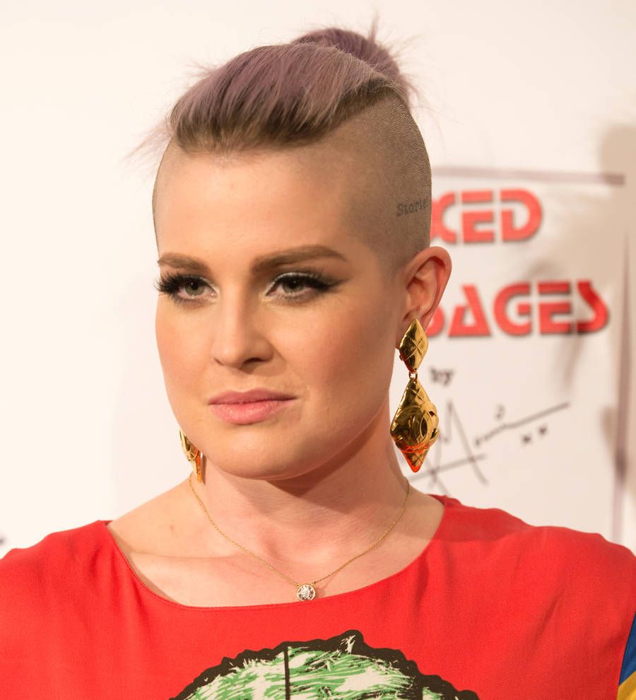 Kelly Osbourne inks head tattoo in honor of Orlando victims