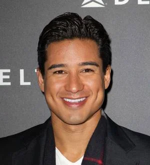 Mario Lopez to be a dad again