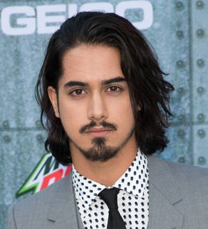 Avan Jogia wore beige Calvin Kleins as King Tut