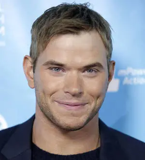 Kellan Lutz in talks for The Expendables 3 - report