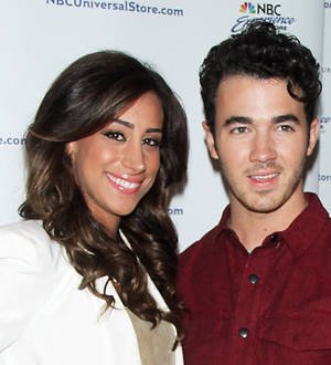 Kevin Jonas nursing pregnant wife through morning sickness