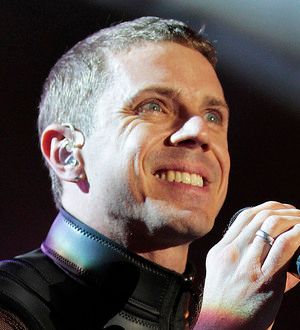 Sick Jake Shears plays to Singapore crowd
