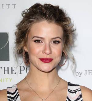 Soap star hit by car in Los Angeles