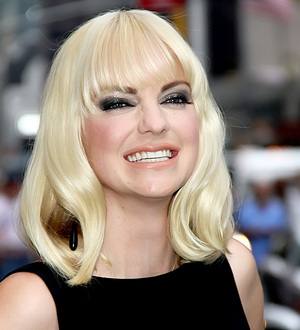 Anna Faris blames career for failed first marriage