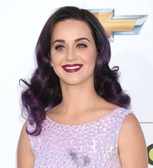 Katy Perry surprises London fans at film screening