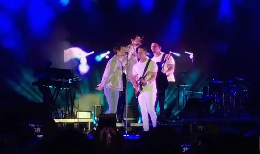 Could That Epic JoBros Moment in Florida Mean a Reunion is on the Horizon?!