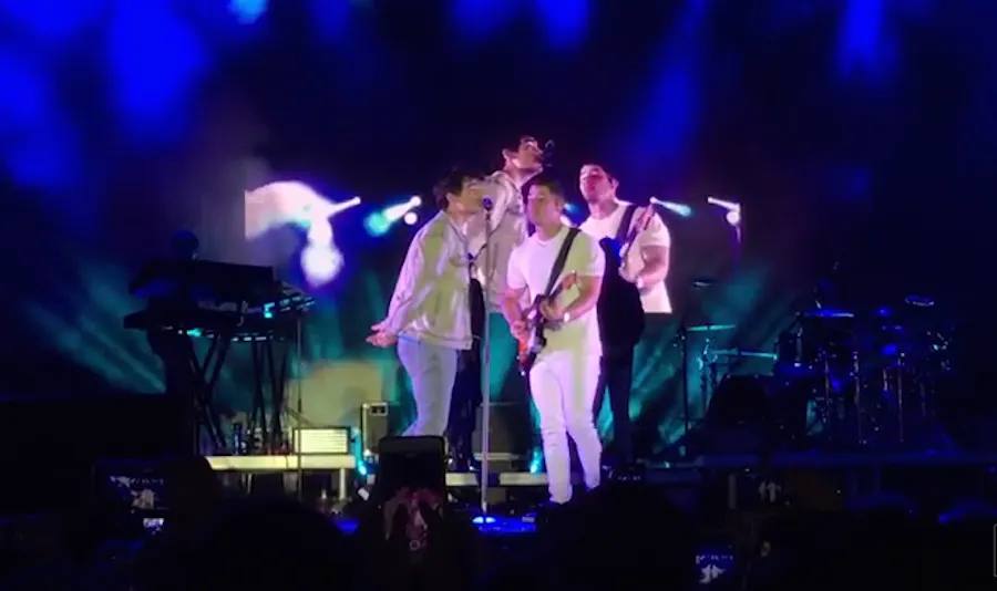 Could That Epic JoBros Moment in Florida Mean a Reunion is on the Horizon?!