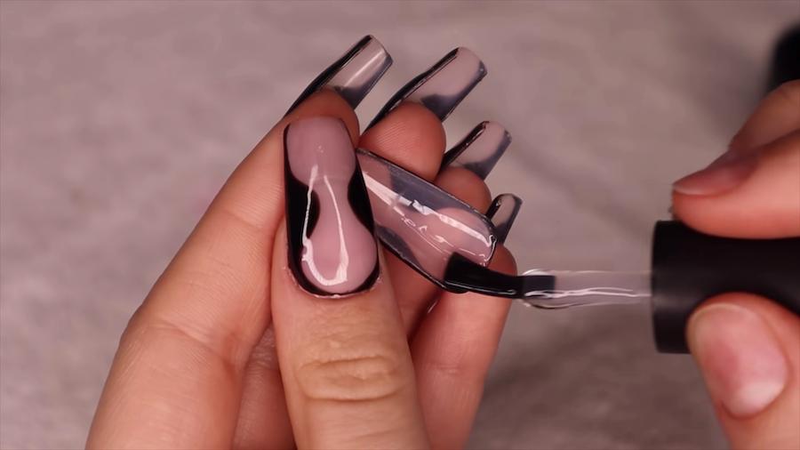 5 Trends To Get On Your Fingertips This Summer!