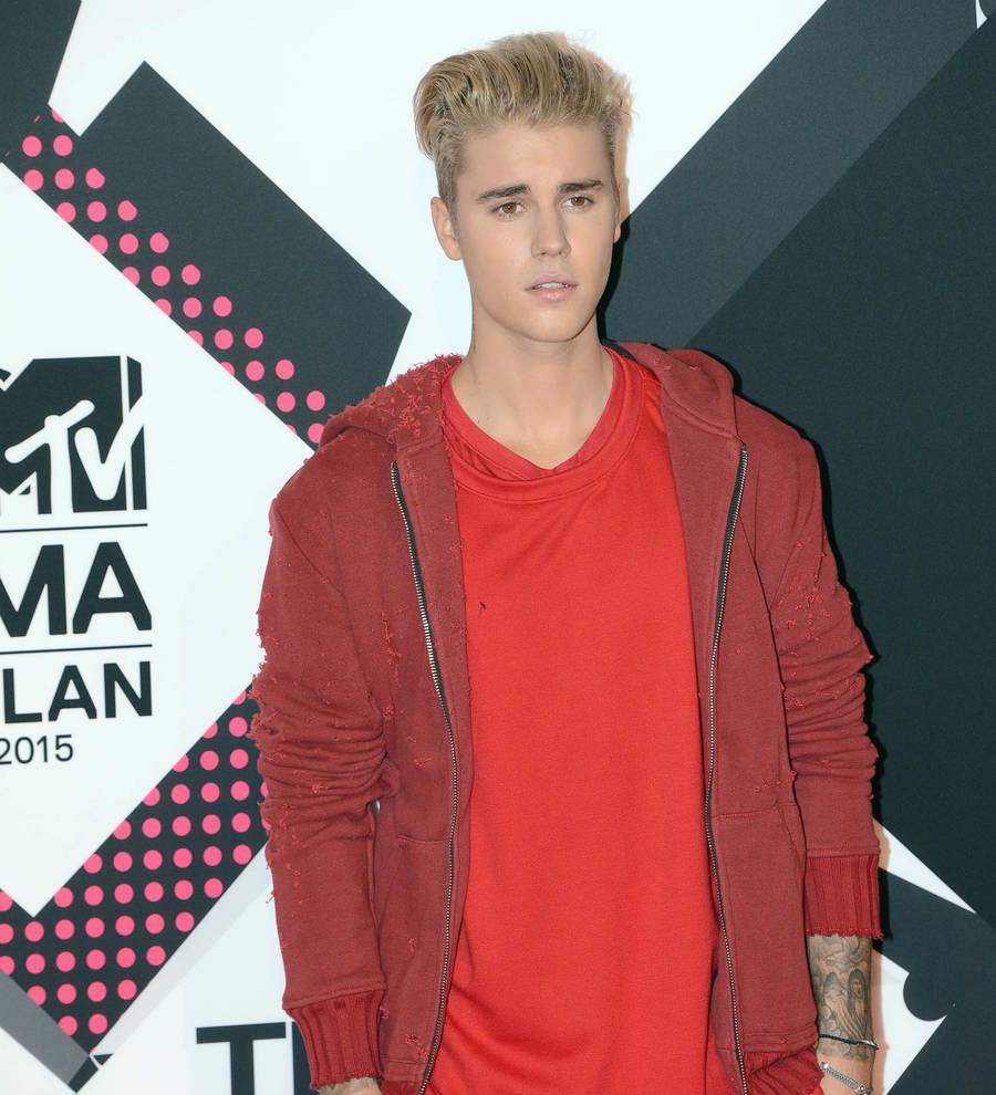Justin Bieber kicked out of historic site - report
