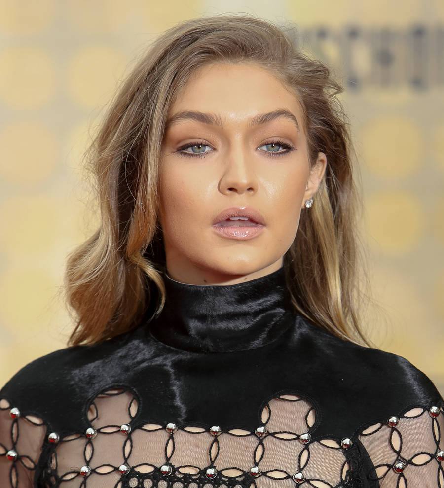 Gigi Hadid collects top prize at Guys' Choice Awards