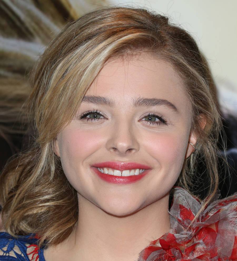 Chloe Grace Moretz: 'I'm searching for the right guy'