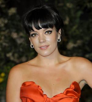 Lily Allen to write apology letter to Rita Ora and Cara Delevingne