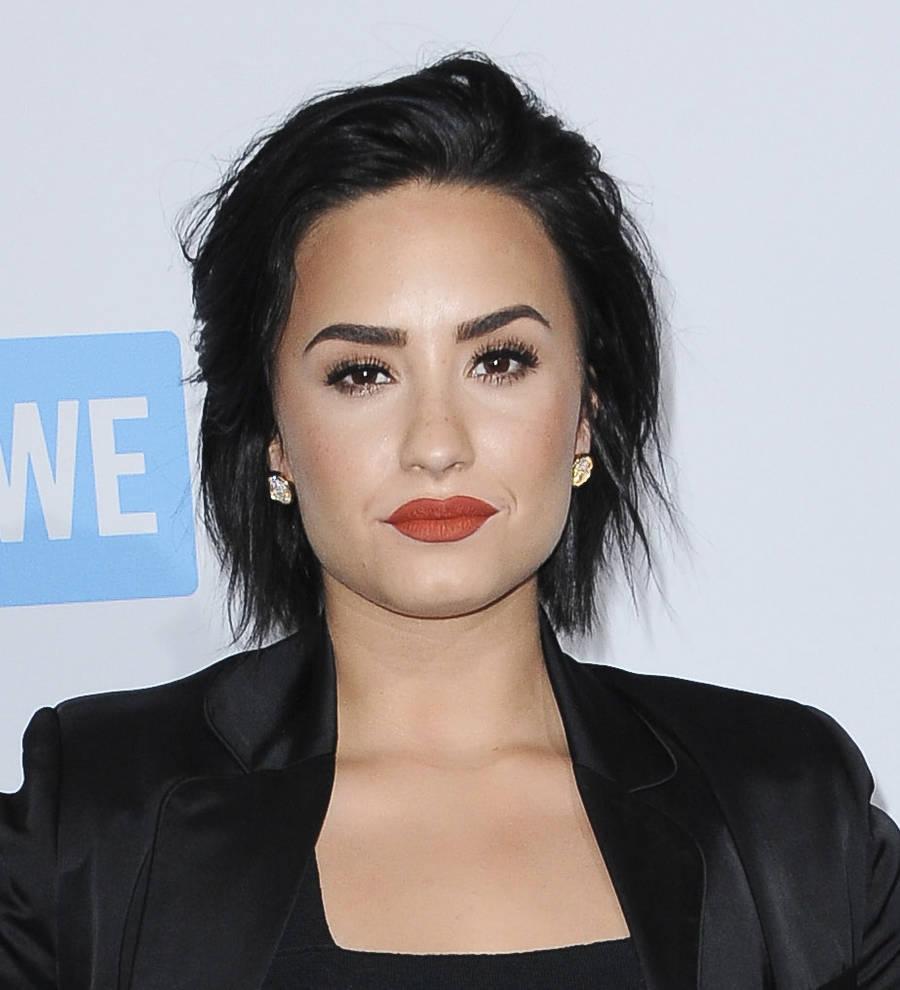 Demi Lovato hits the studio with Miguel