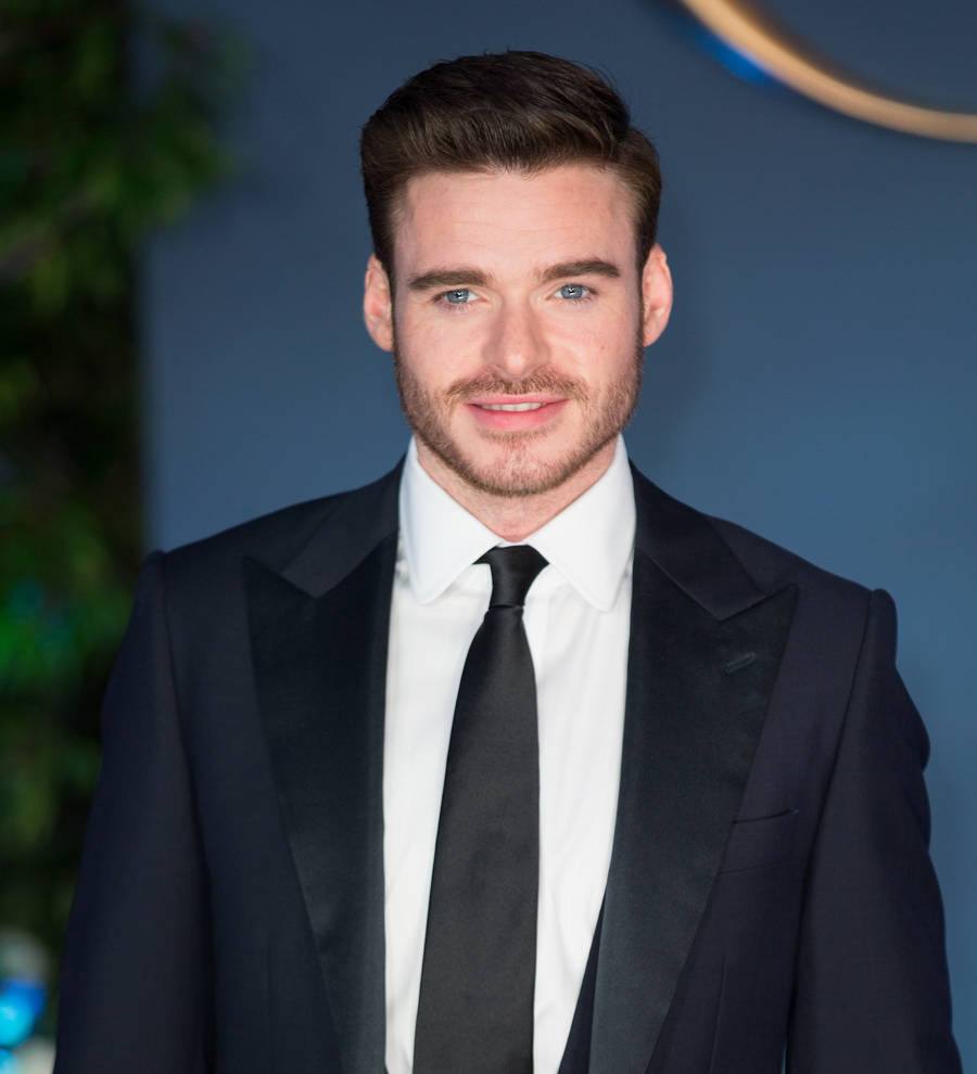 Richard Madden reportedly dating Ellie Bamber