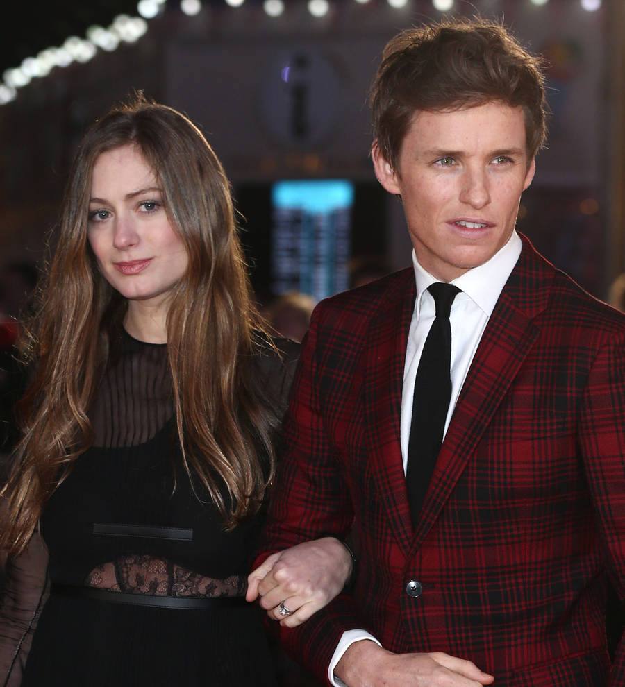 Eddie Redmayne confirms baby news at Golden Globes