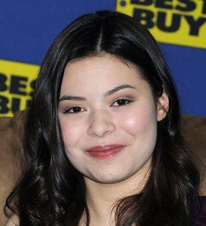 Miranda Cosgrove passes driving test