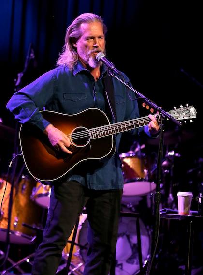 Jeff Bridges: Crooner?