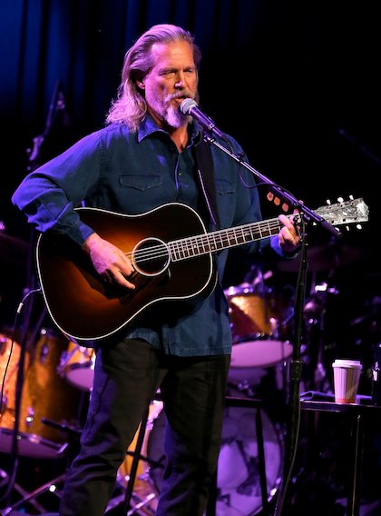 Jeff Bridges: Crooner?