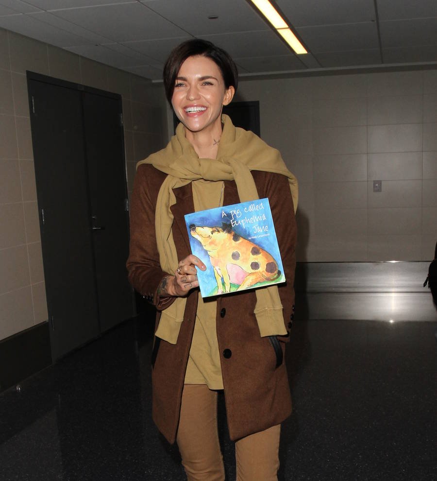Ruby Rose's sweet gesture for The Veronicas' girlfriend's sick mother
