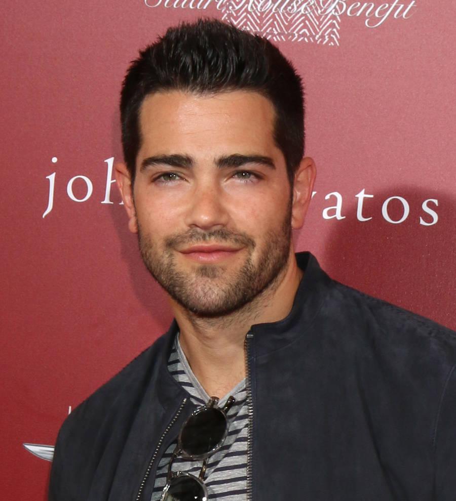 Jesse Metcalfe not impressed with Kim Kardashian's steamy GQ spread