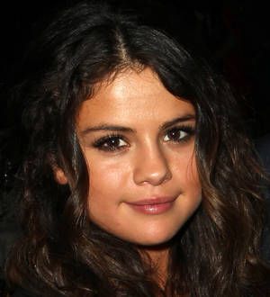 Selena Gomez's parents no longer her managers