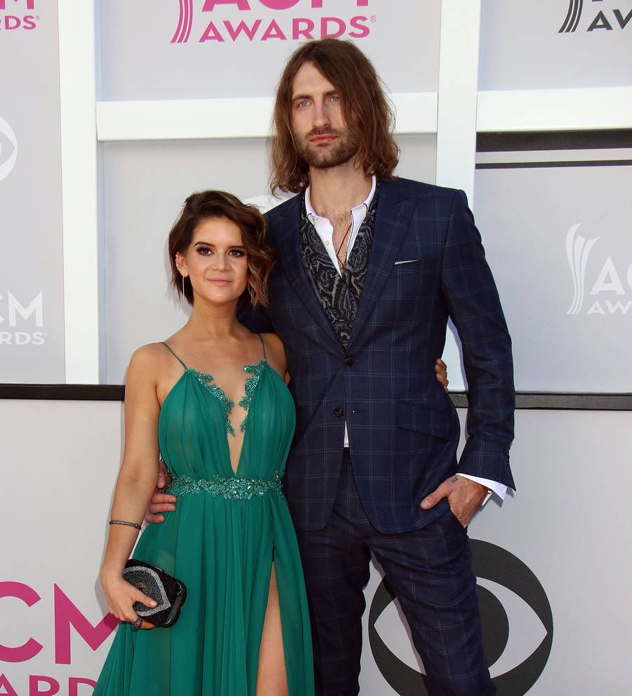 Country singer Maren Morris engaged