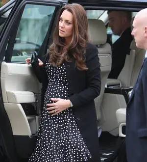 British royals dismiss Duchess birth reports