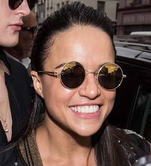 Michelle Rodriguez eats mouse boiled in her own urine on TV