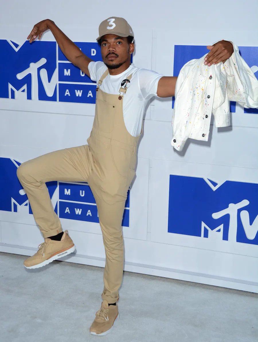 Chance the Rapper Continues to Do It His Own Way!