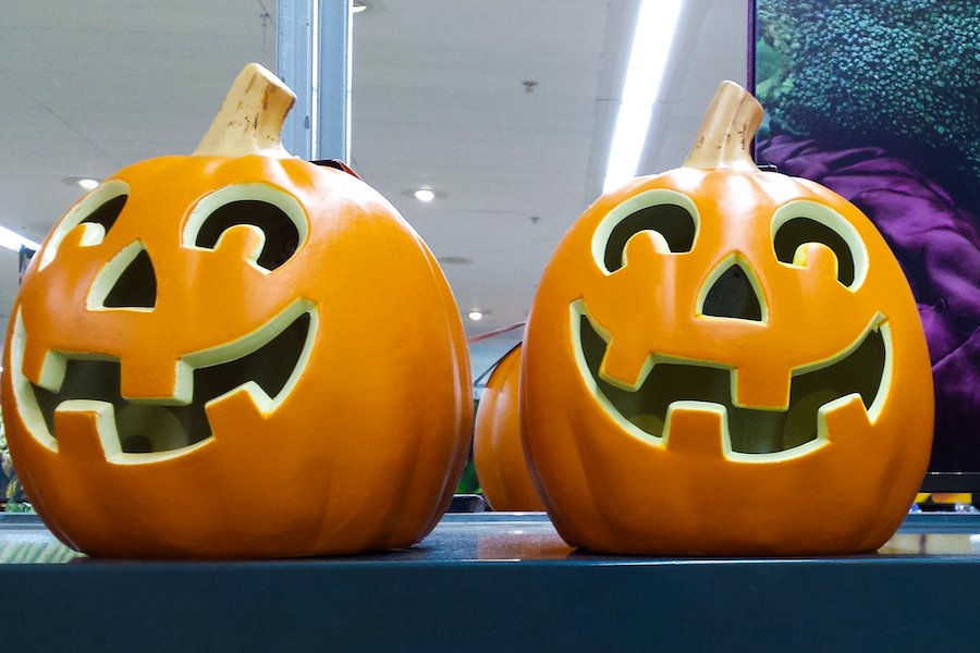 5 Costume Ideas to Add Some PUN to Your Halloween!