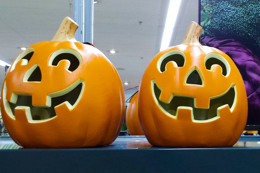 5 Costume Ideas to Add Some PUN to Your Halloween!