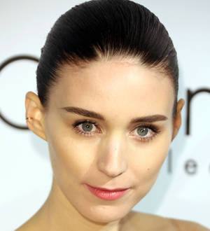 Rooney Mara to romance Cate Blanchett in new lesbian drama