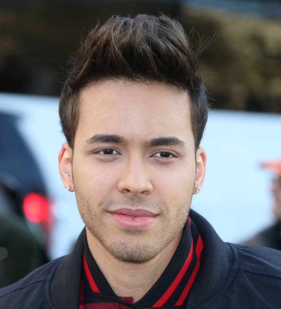 Prince Royce and Trisha Yearwood lead The Passion cast