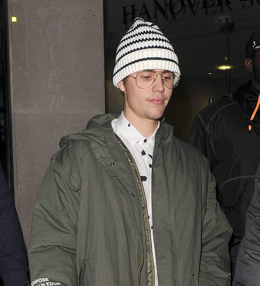Justin Bieber: 'I'm single... but not looking for love'
