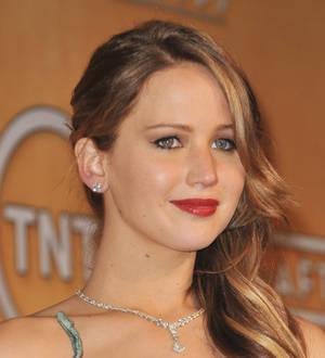 Jennifer Lawrence cringes over wardrobe malfunction