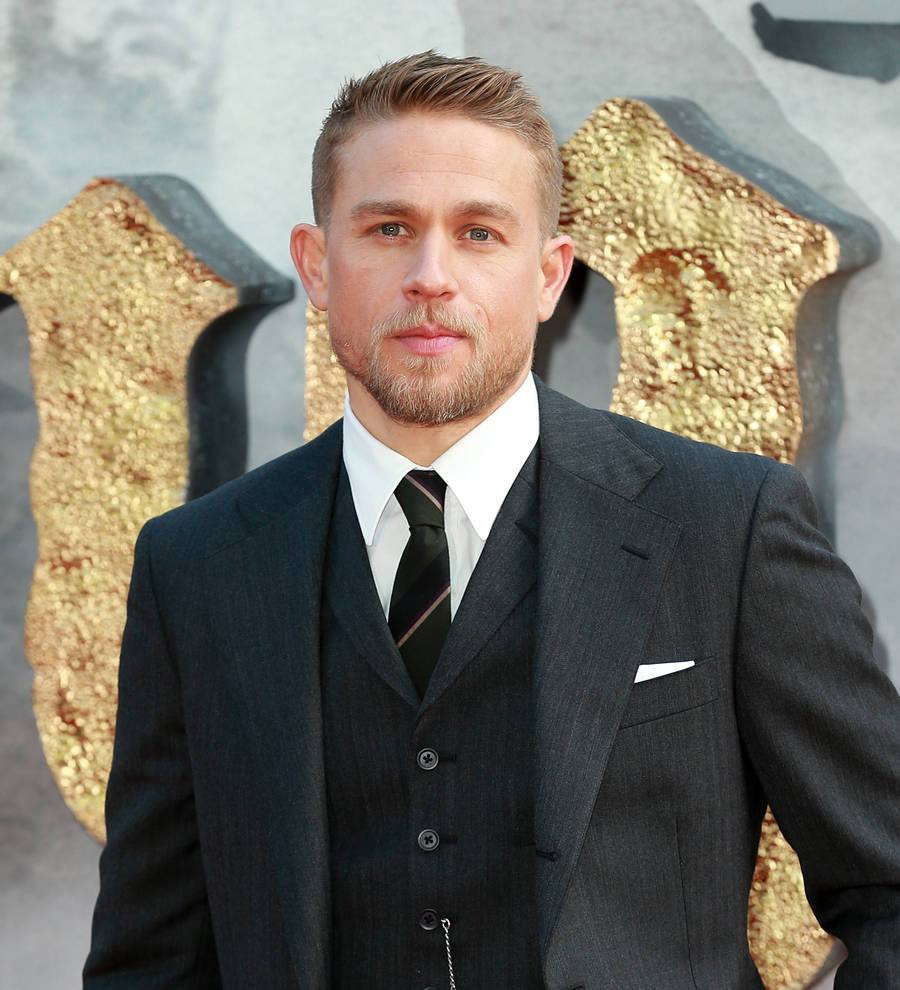 Charlie Hunnam studied fighter Conor McGregor for King Arthur grit