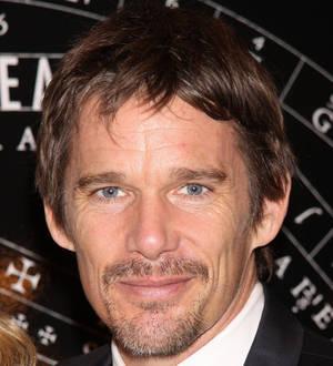 Ethan Hawke's Macbeth savaged by critics