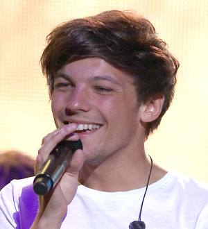 Louis Tomlinson to play in charity soccer match