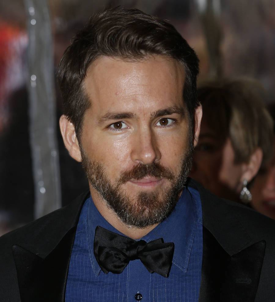 Ryan Reynolds suffered neck and back injuries on movie set